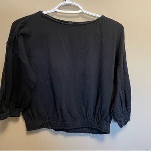 Uniqlo Black Peasant Blouse Crop Top Women’s Small